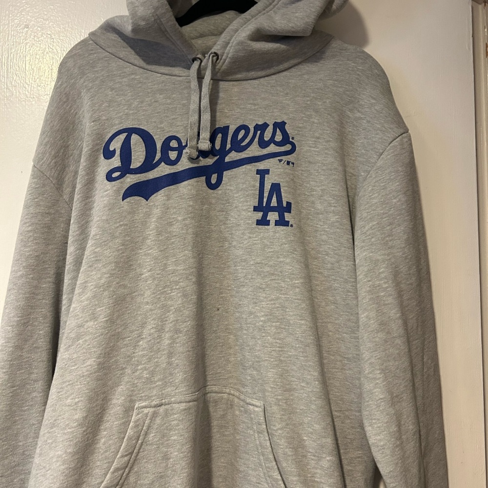 DODGER HOODIE